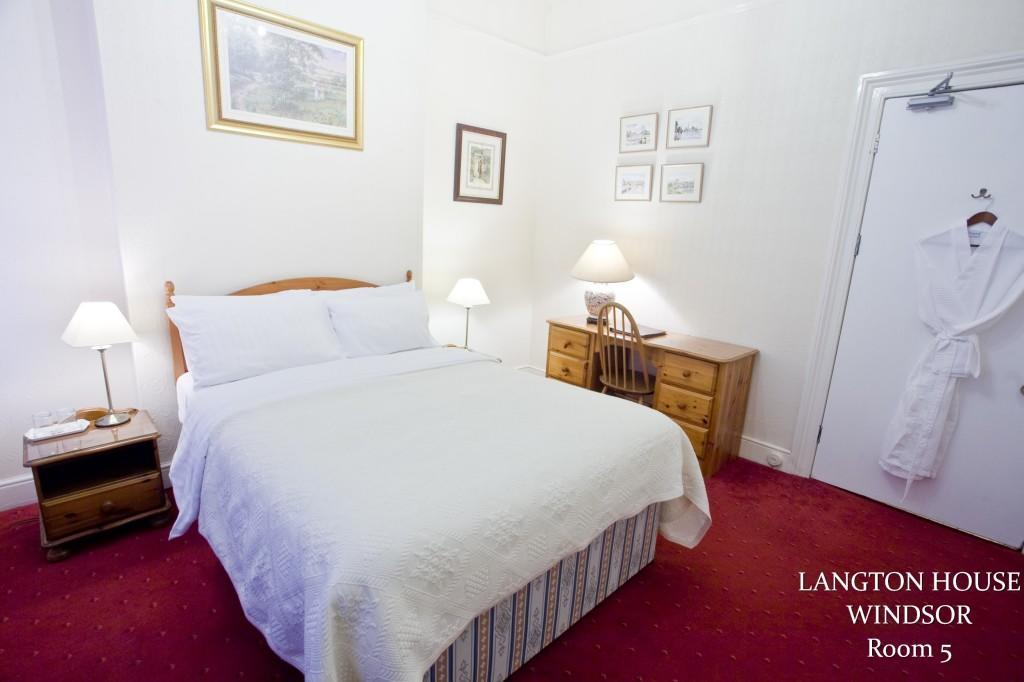 Langton House Bed and Breakfast Eton Exteriör bild